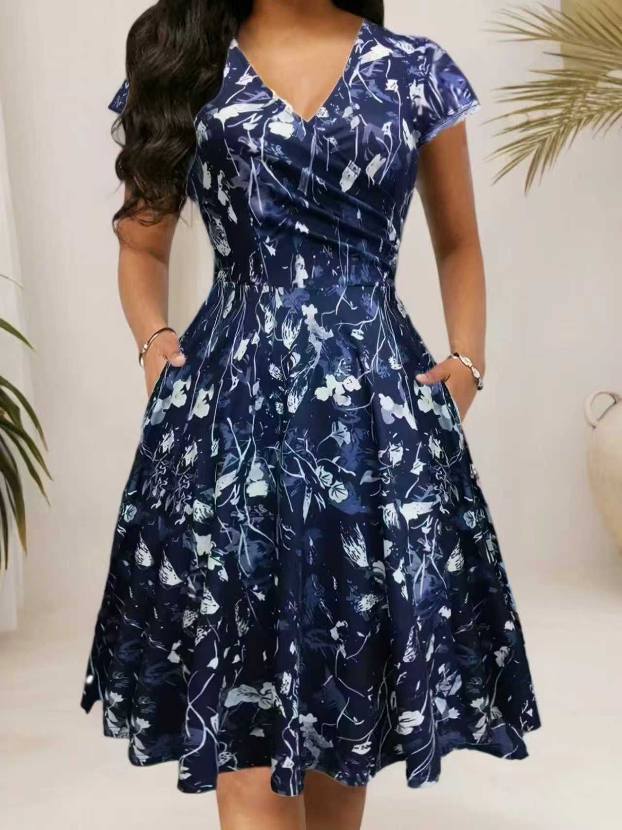 Robe longue d'été 2026 à col r - French Vintage Floral Midi Dress avis et prix